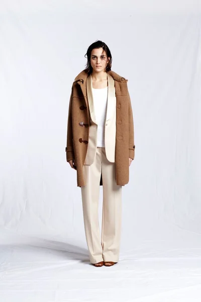 Look 3